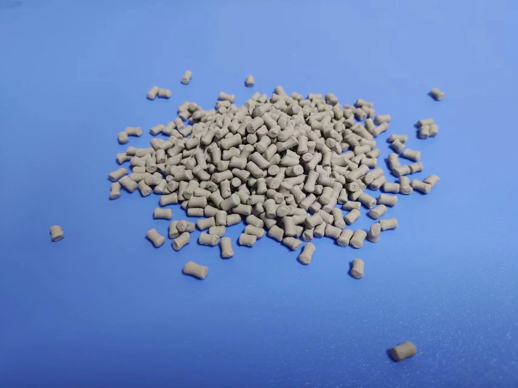 Dehydration Calcium Oxide Desiccant Masterbatch PE-500 for Recycled Polymer