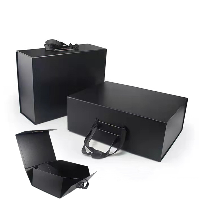 Magnetic Flip Rigid Cardboard Packaging Black Kraft Boxes 20x18x6