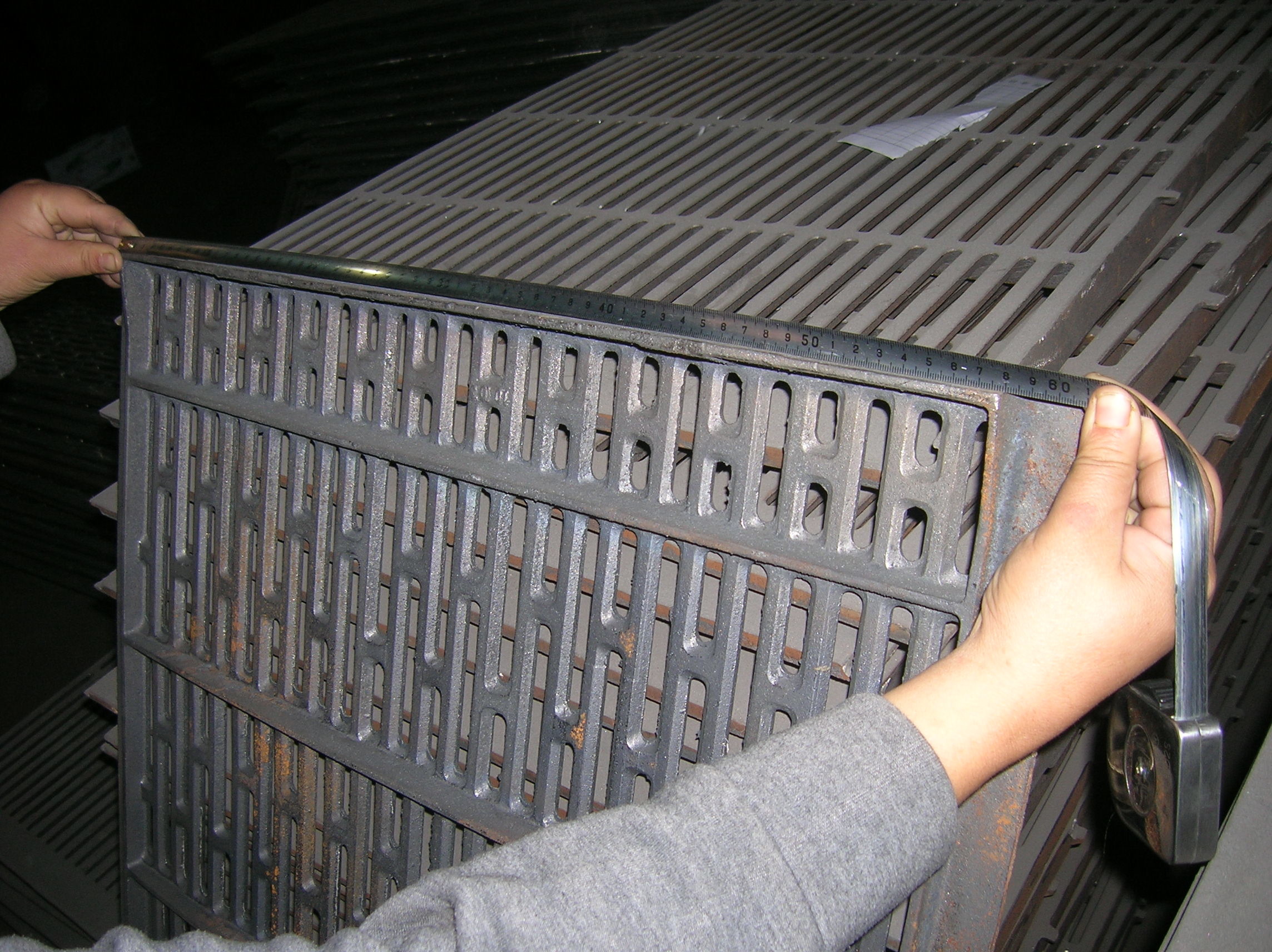 Anti Corrosion Pig Farm Equipment Cast Iron Floor Grates OEM/ODM Accepted