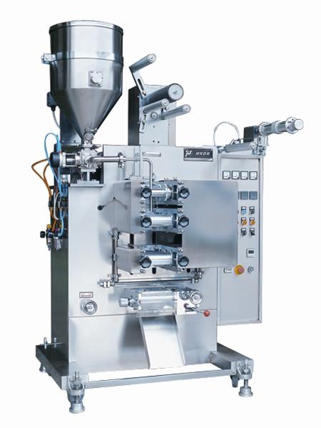 Drinking Water Plastic Bag Packing Machine 20 - 40 Bags water pouch packing