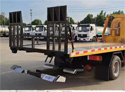 Brand of RunStar Flat Wrecker Truck With Huge Power at Low Price on Factory Direct Sale