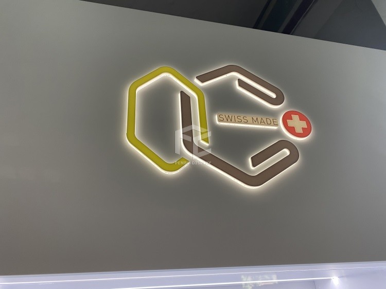 ODM Retail Jewelry Shop Furniture Design 8mm Thick MDF