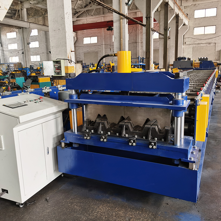 Soffit Panel Metal Deck Forming Machine Deck Roll Former Yt-R7 Drip Edge