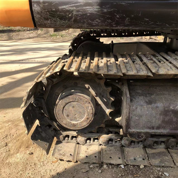 Original Hydraulic Pump Used Crawler Chain Sany SY95 9 Ton Excavator for Construction