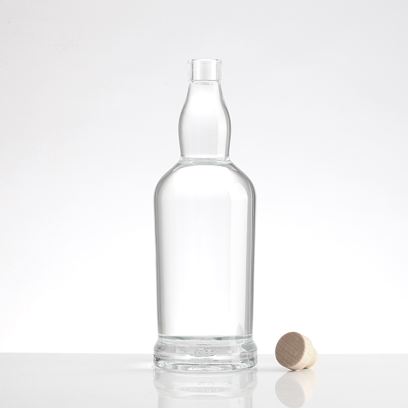 Customizable Vodka Whisky 750ml Glass Bottle with Aluminum Plastic PP Collar Material