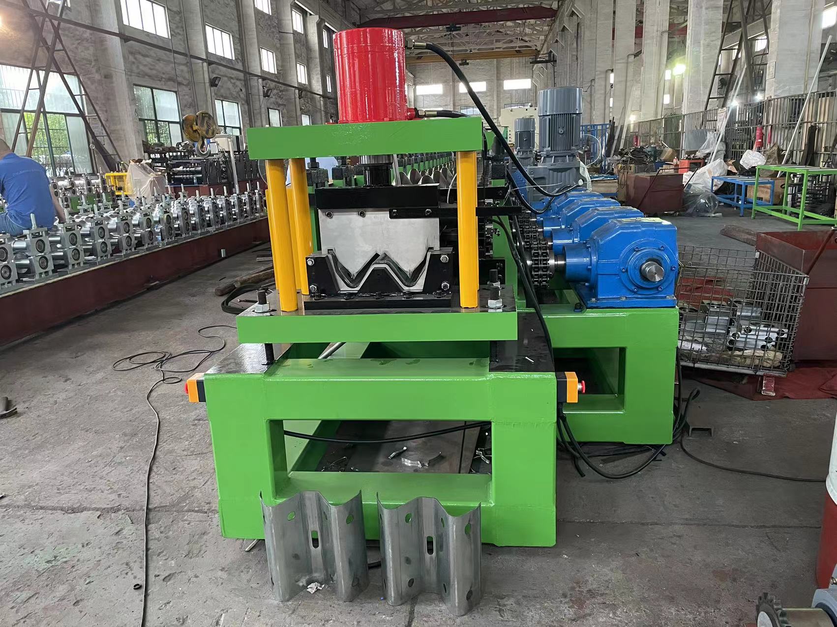 Galvanized Steel 2 Waves Highway Guardrail Roll Forming Machine 3.5mm Thickness W Beam Safety Barrier Fence