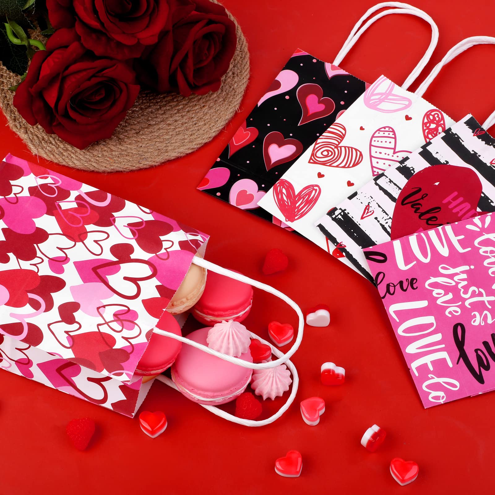 Custom Color Accepted 2024 Valentine's Day Love Shopping Kraft Paper Bags with Handle