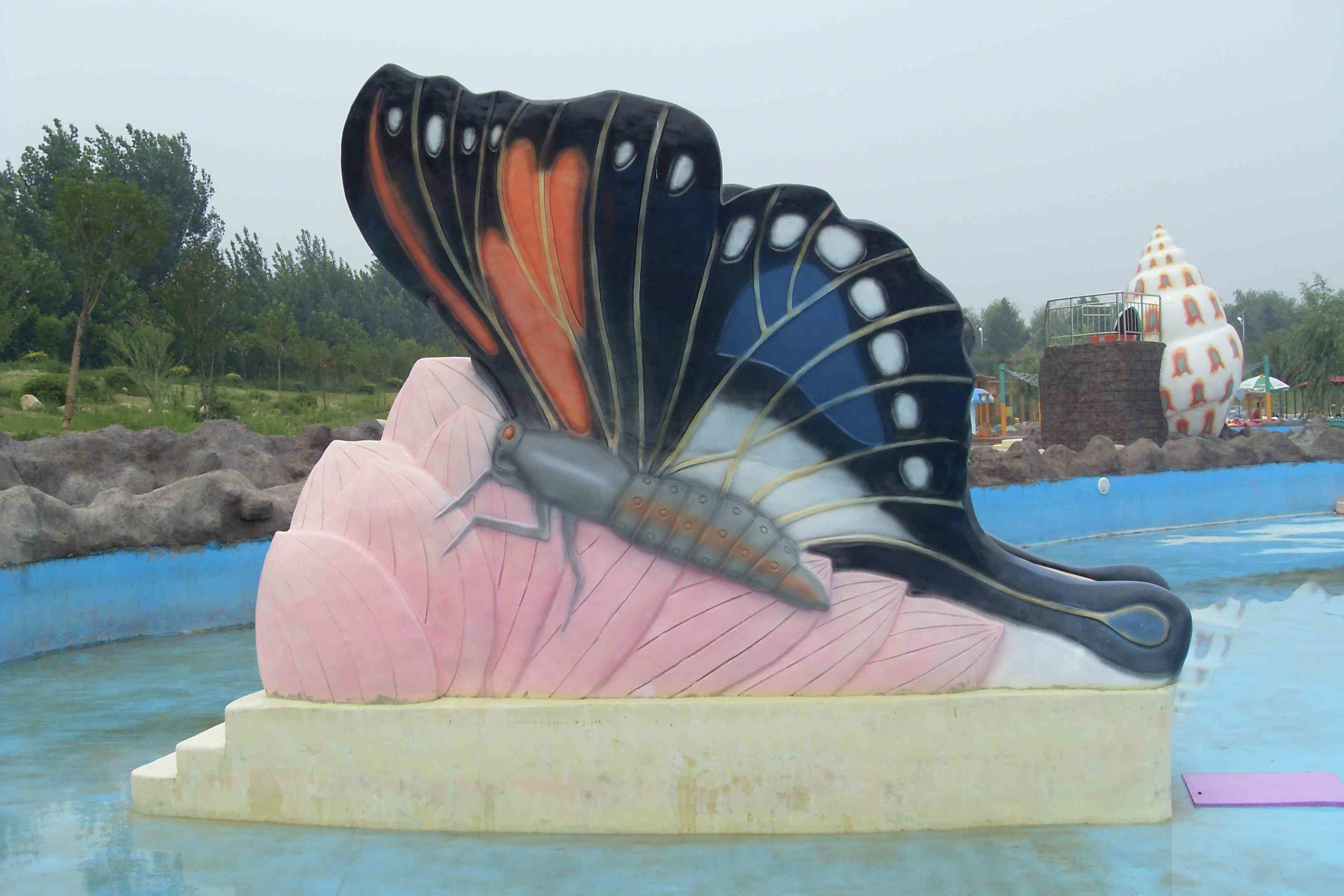 Multicolored Swimming Pool Water Slides , Kids Butterfly Outdoor Water Slides Games for Water Park