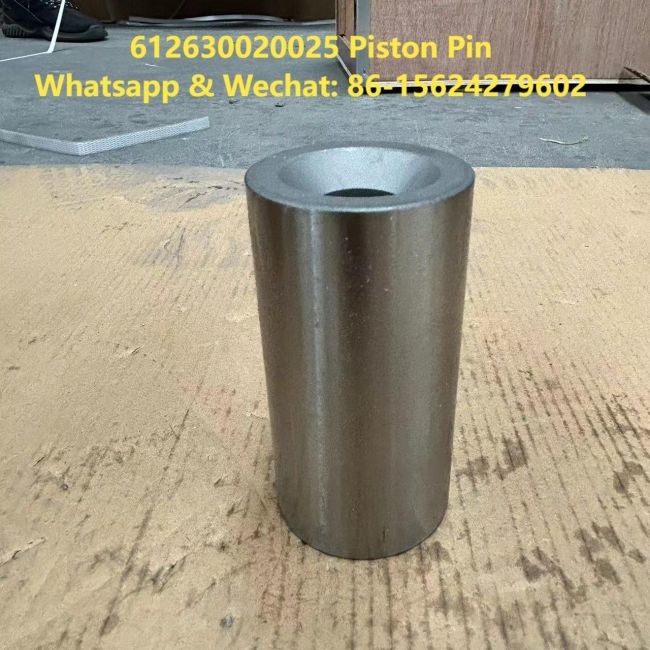 Piston Pin 612630020025 HOWO Truck Parts Engine Piston Pin