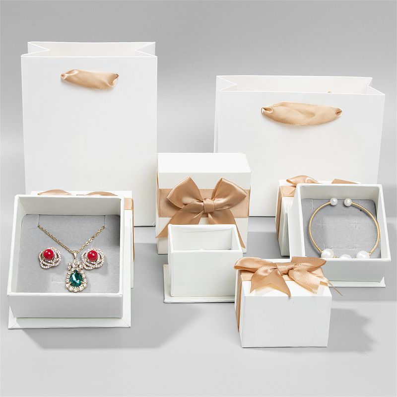 Premium Custom Logo Cardboard Genuine PU Leather Square Ring Bracelet Watch Gift Packing Jewelry Jewellery Set Packaging Display Box with EVA Foam Insert