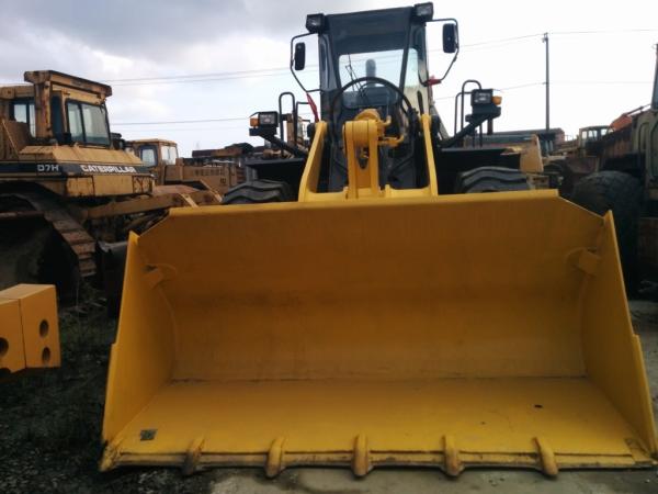 seeking for wa380-3 used komatsu wheel loader second-hand payloader 2010 looking