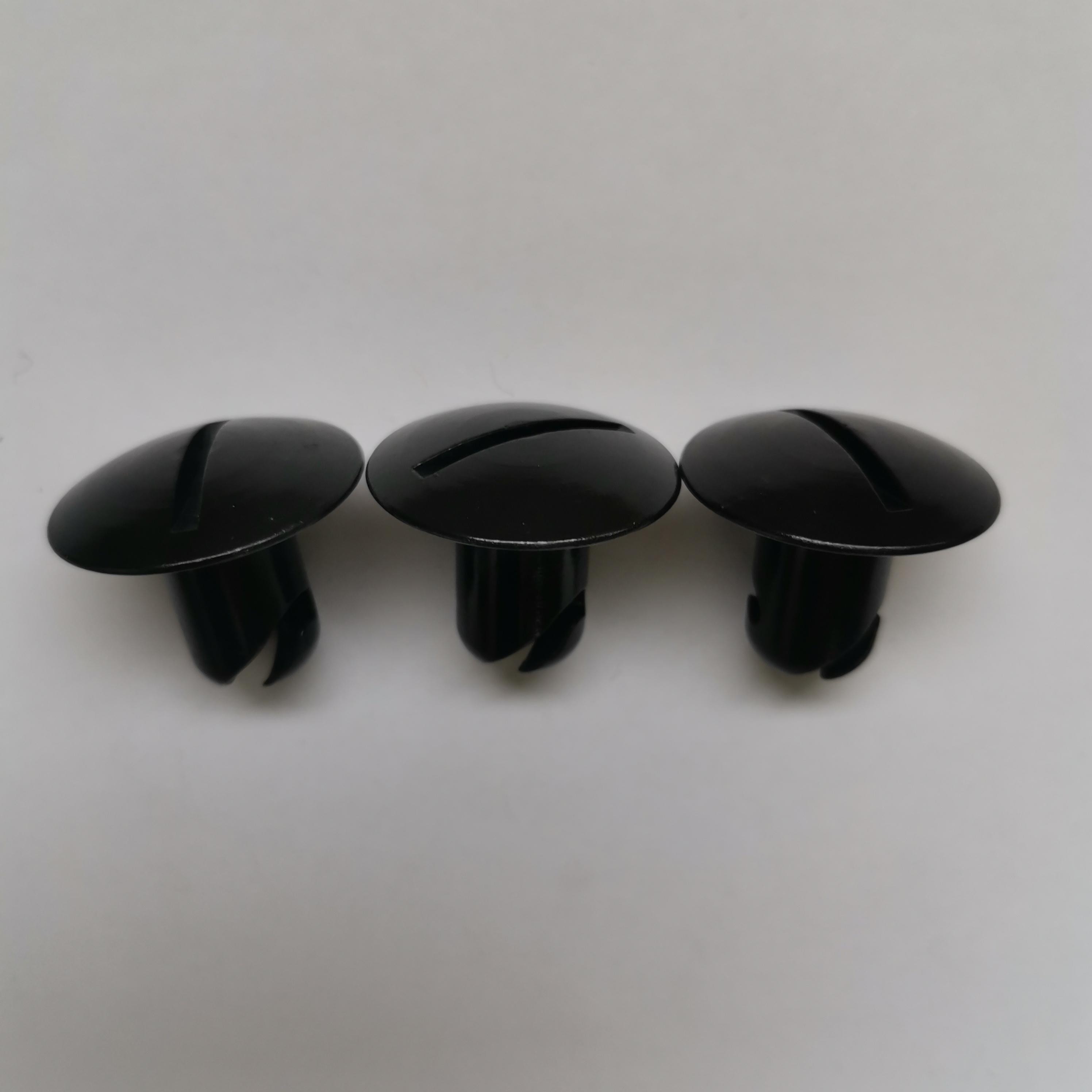 Year Universal Part Number 7/16 x .500 with Large Head Dome Head Aluminum Buttons Quarter Turn Dzus