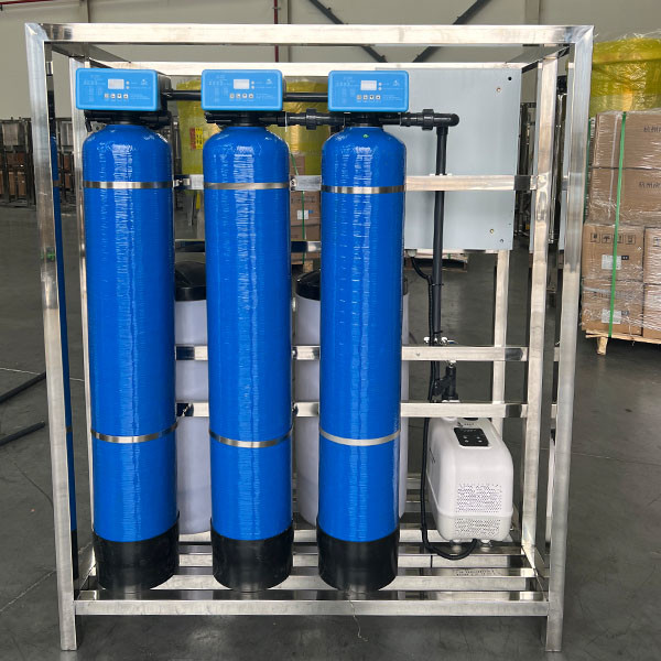 Professional GMP Reverse Osmosis Soft Water Machine With Sand Carbon Filter