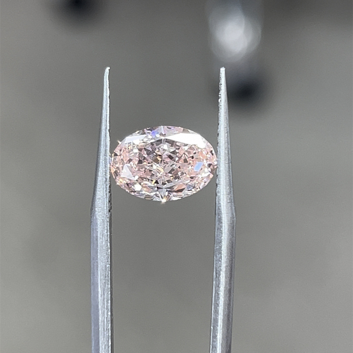 Fancy Intense Pink Diamond Clarity vs1 diamond Certified Loose Diamond Oval loose diamond
