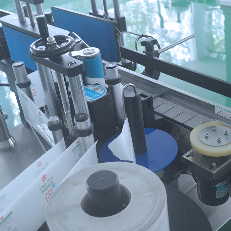 accuracy Special-shaped Bottle Automatic Self-adhesive Single-side Labeling Machine