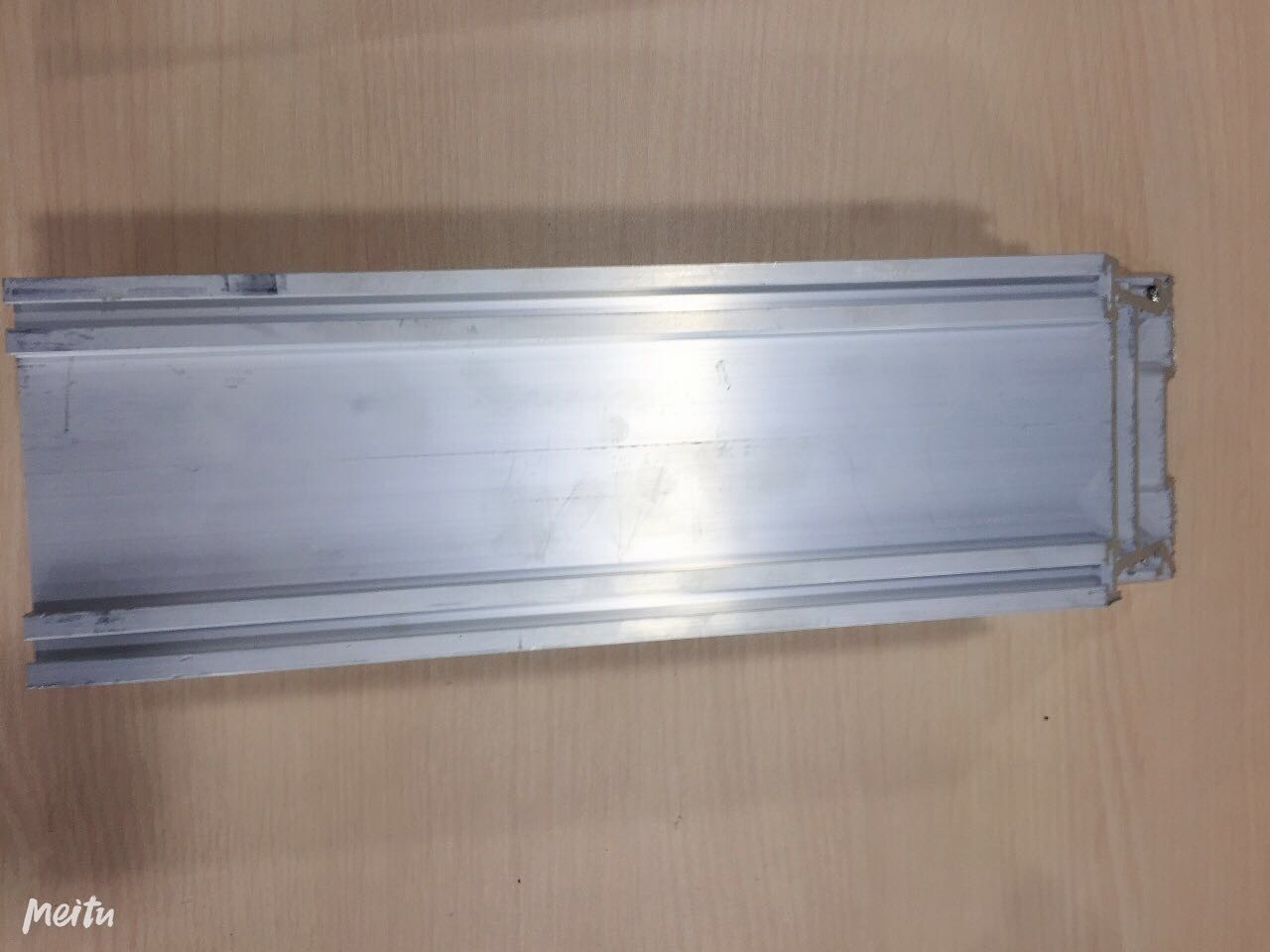 Customized 6061/6063 Extrusion T Slot Aluminum Profiles Attractive Looking
