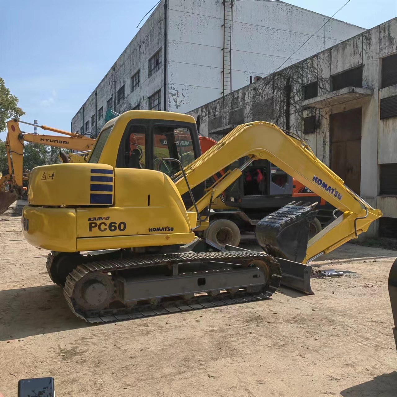 PC60 Original Komatsu 60 Mini Used Excavator Professional Tracked Excavator