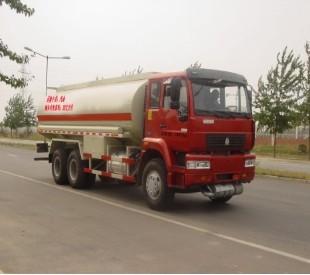 High End Water Tanker Truck , Refueling Truck With 20.0 m³ Tanker， 6x4 drive