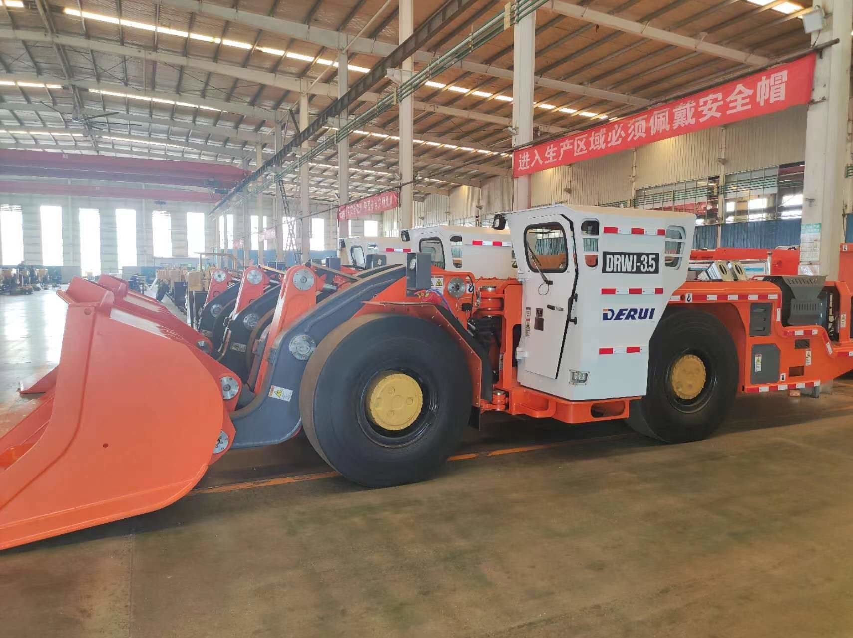 DERUI DRWJ 3.5 Cube VOLVO Engine Underground Loader Tipper