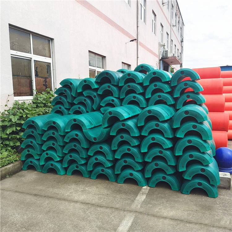 Gold Dredge HDPE Pipe Floater Impact Resistant For Pipeline Pump