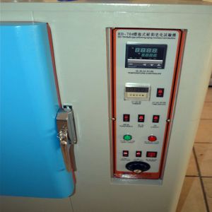 Automatic Calculation Controller Anti Yellow Accelerated Weathering Test