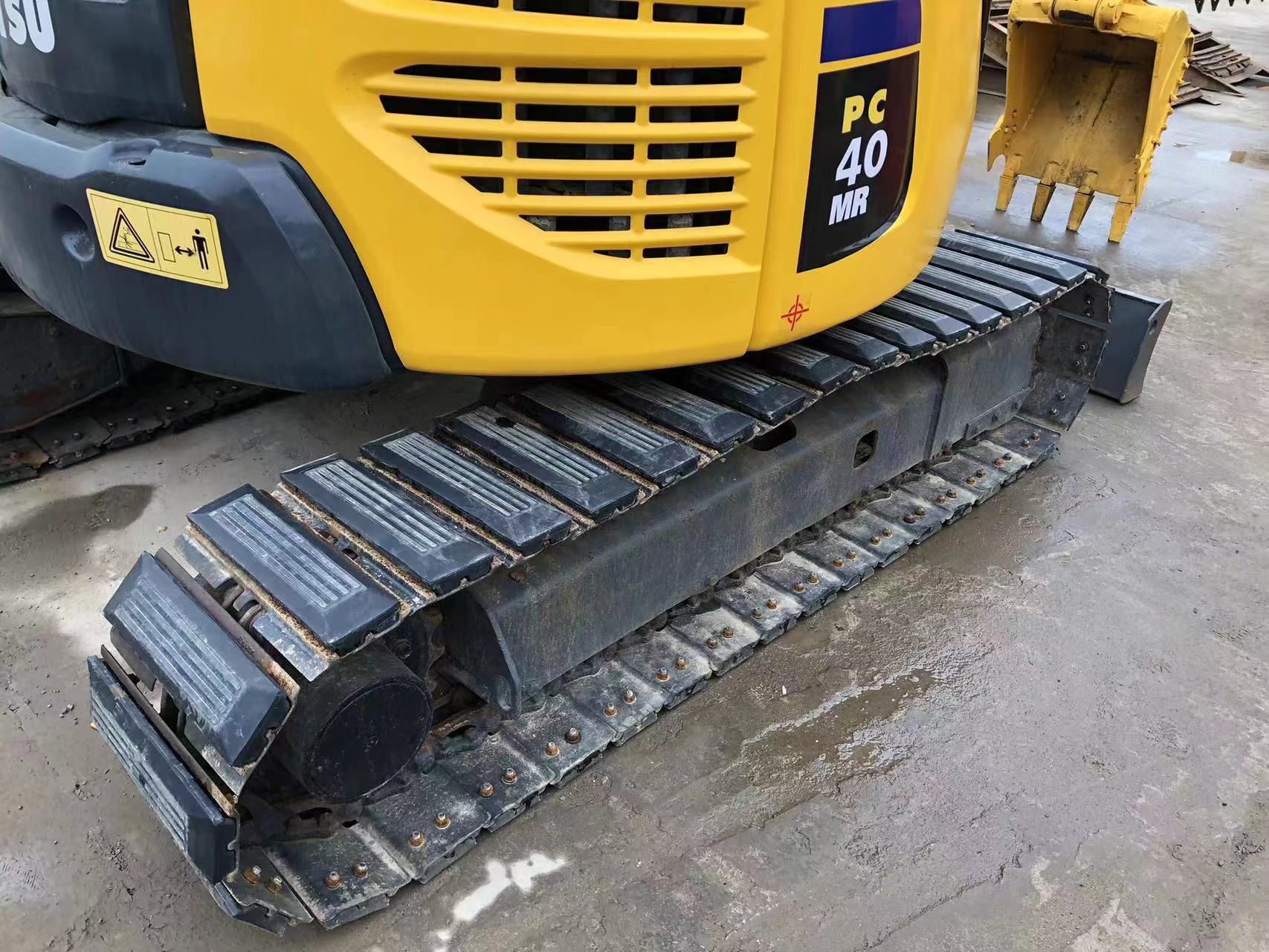 Factory price second hand mini digger komatsu pc40/high power used excavator Komatsu pc40