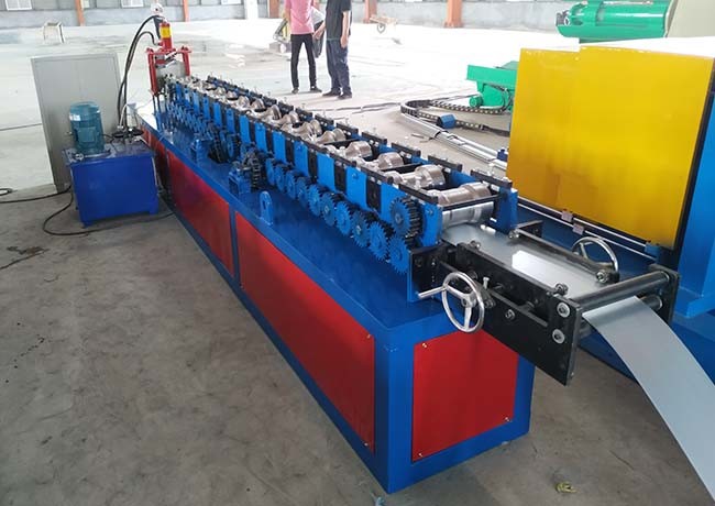 131mm Galvanized Roller Shutter Door Roll Forming Machine With PLC Control Box