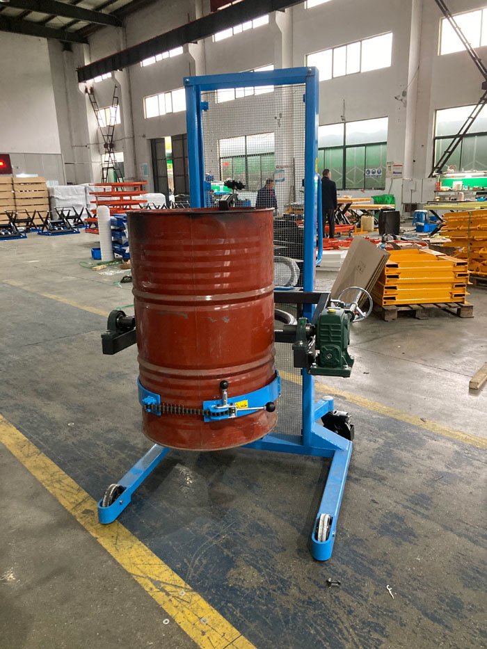 400kg 200 Litre Mobile Drum Lifter Stacker Lift Tilt Stock With Pedal Operated