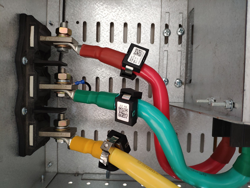 Busbar Temperature Sensor ATE400 Wireless Temperature Monitoring device to Transformer Terminals
