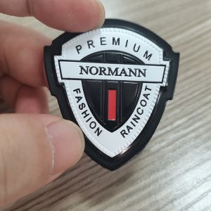 Custom Design Round Free Design Garment Labels and TPU Badges for Multi-Usage