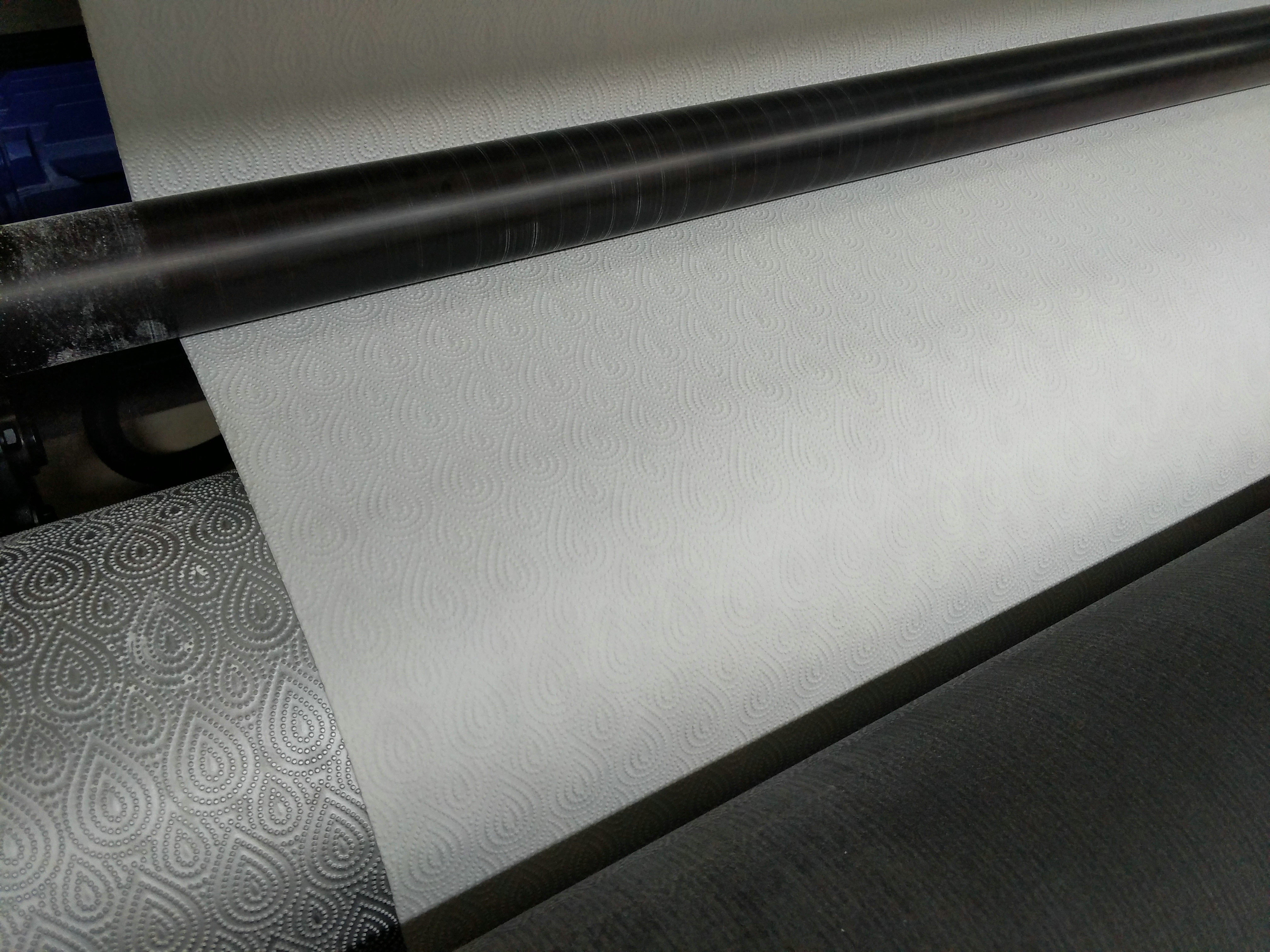 High Speed And High Quality Commercial Toilet Tissue Paper Rewinding Machine