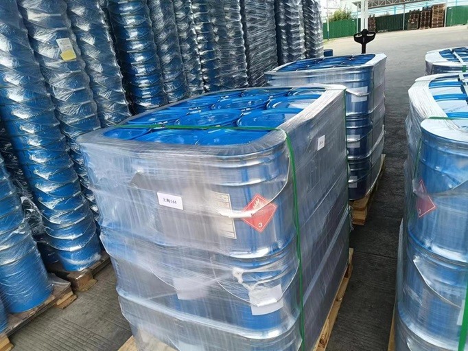 Adhesive To Bond Rubber To Metal 826 Covercoat Adhesive For Bonding Elastomers To Metal