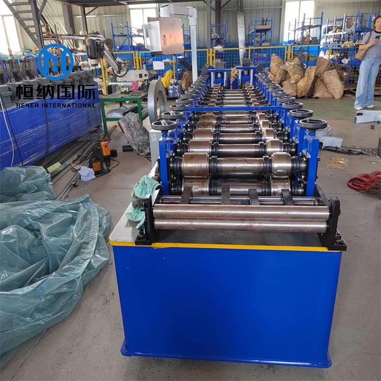 Double Lines Omega C U Profile Light Gauge Steel Keel Roll Forming Machine