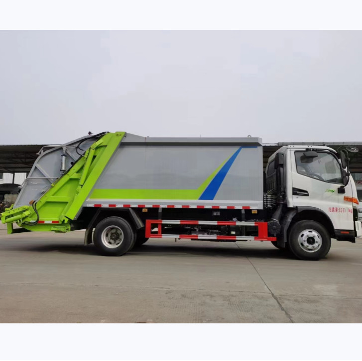 Sanitation Garbage Truck Dongfeng Garbage Truck In Dubai Reverse Gear 8280x2850x2350mm
