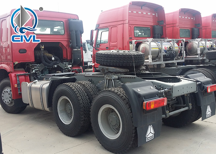 Euro II / Euro III Sinotruk 6 X 4 Tractor Truck Emission Standard Zz4257s3246v Understated Luxury