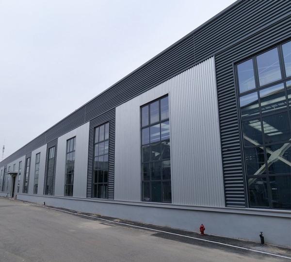 Industrial Prefabricated Steel Structure Pre Engineered Metal Buildings