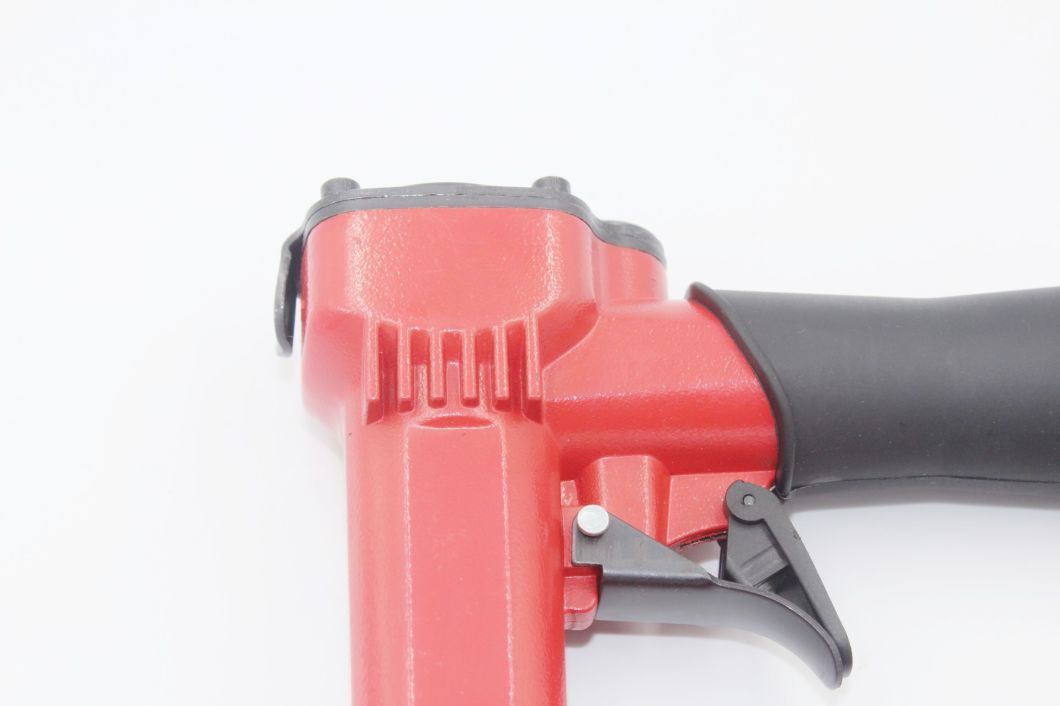 Top-Rated Durable 22 Gauge Fine Crown Air Pneumatic Staple Gun (RED) Air Stapler 7116