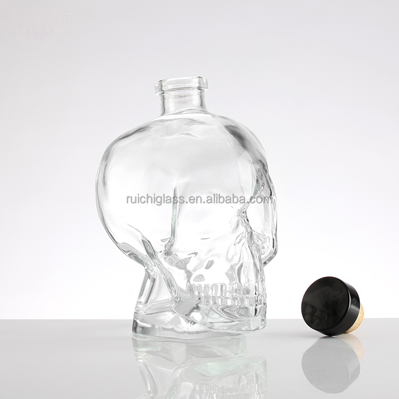 Superior Glass Skull Bottle with Customize Cork Sealing Type and Hot Stamping Surface
