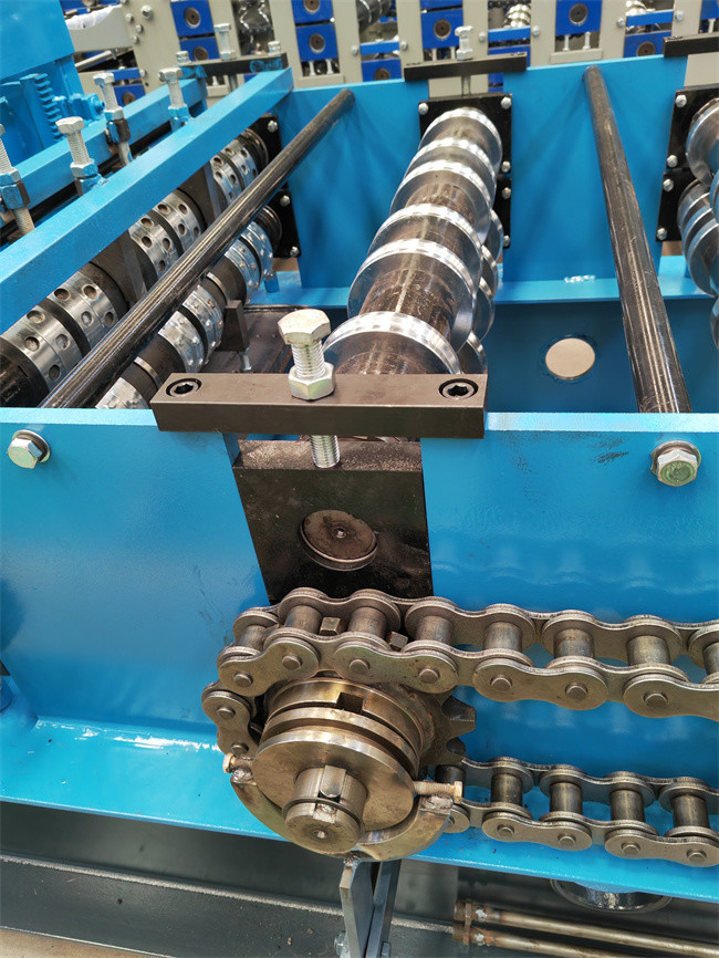 GI Steel Floor Decking Roll Forming Machine For Construction Material