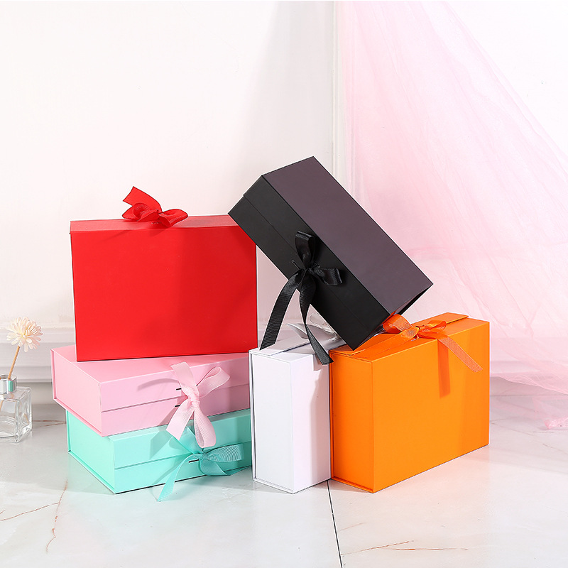 Magnetic Closure Cardboard Box Hamper Pink Corrugated Boxes Gift Mailer With Ribbon