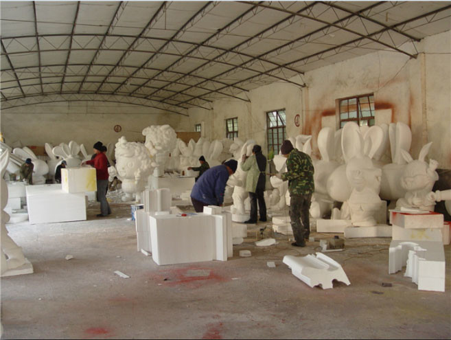 different theme of company mascots logo statue in props and oddities gate exhibition decoration