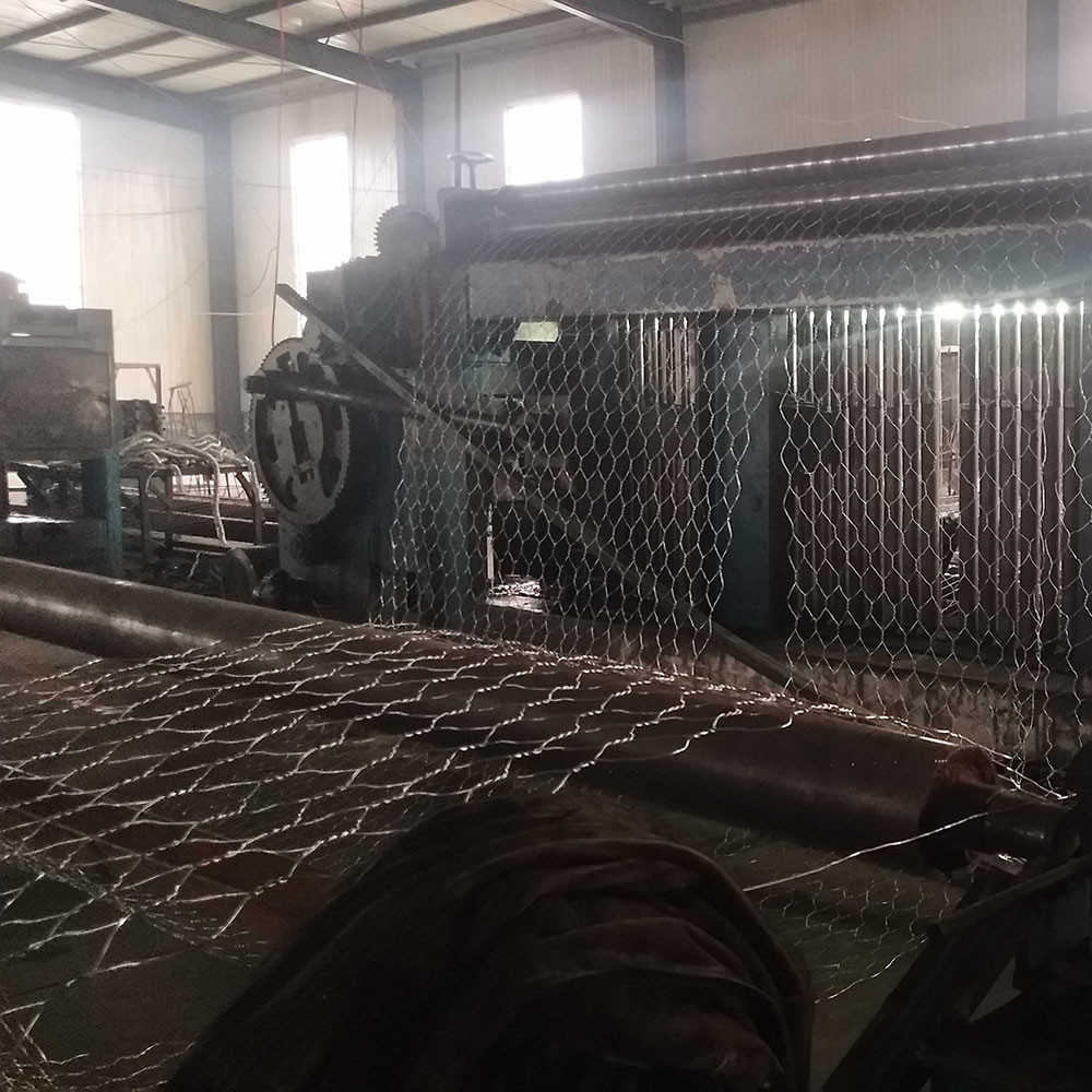 Galvanized Gabion Basket Sturdy Metal Mesh For Quick River Bank Protection