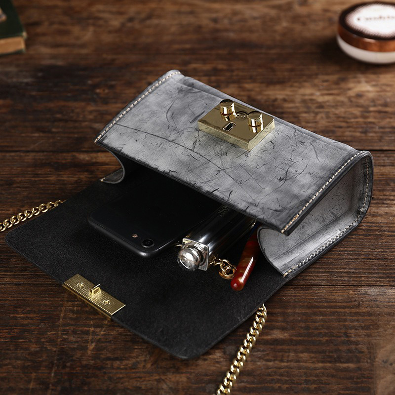 Custom Logo Retro Matt Wax Vegetable Tanned Cowhide Shoulder Crossbody Bag for Women