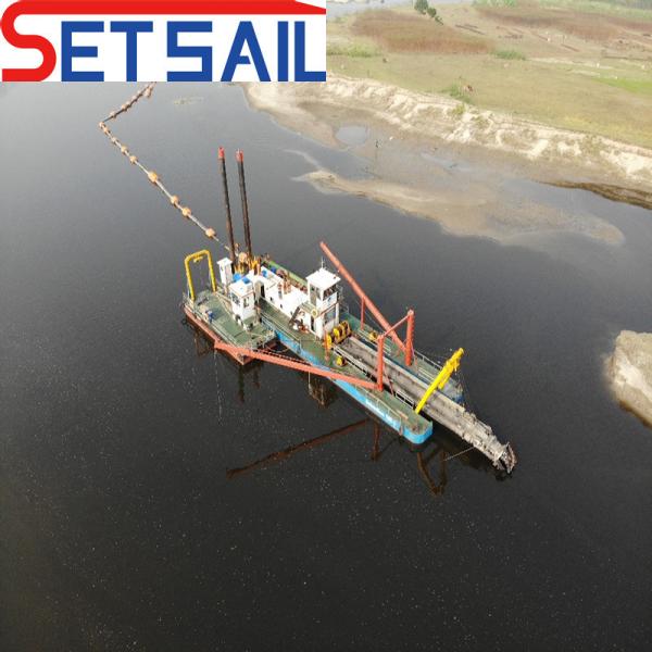18 Inch Cutter Suction Gravel Dredger Package Size 3800.00cm * 860.00cm * 220