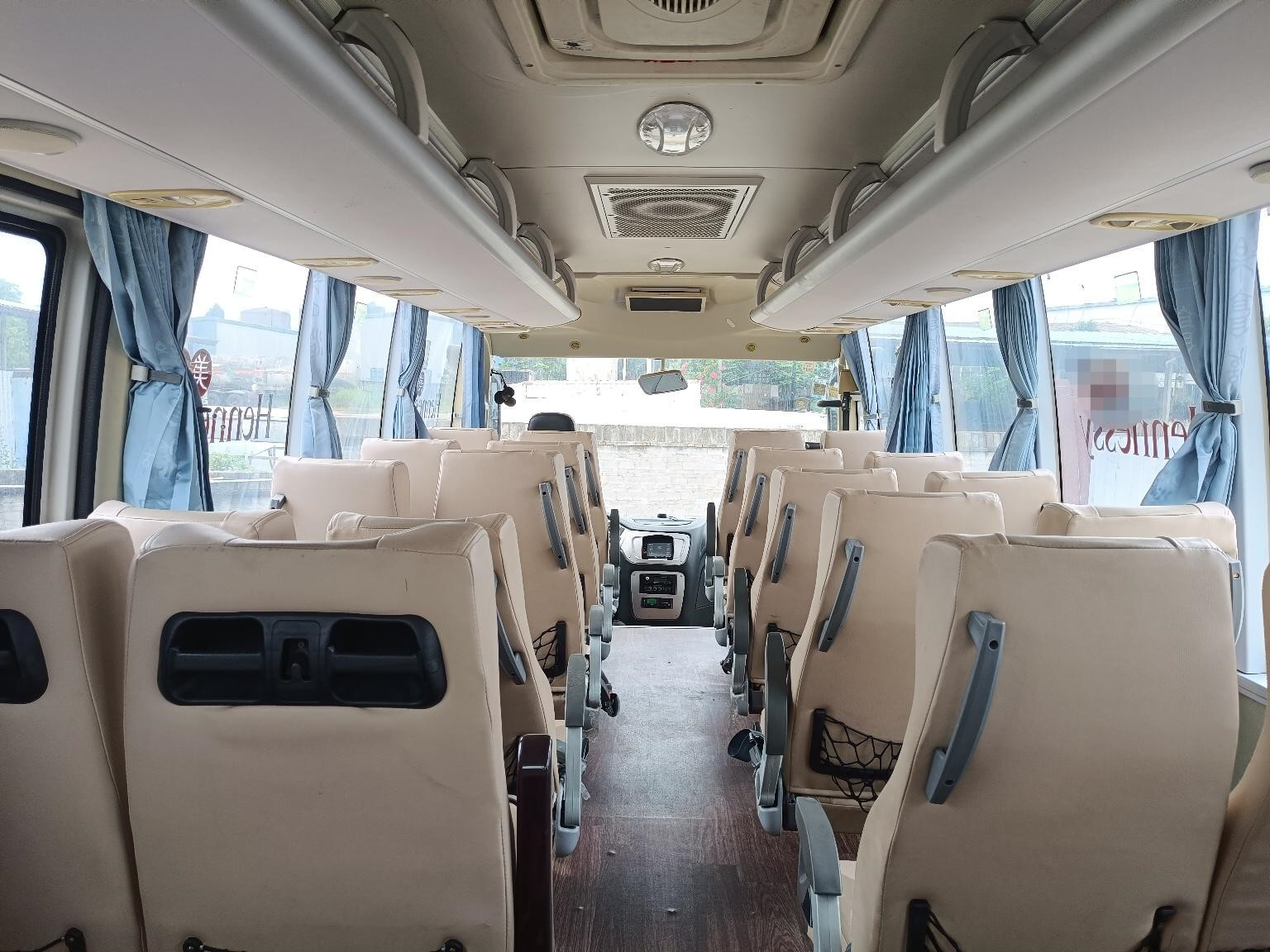 Kinglong 30seats Used Passenger Bus Yuchai 180hp Euro IV Engine XMQ6759