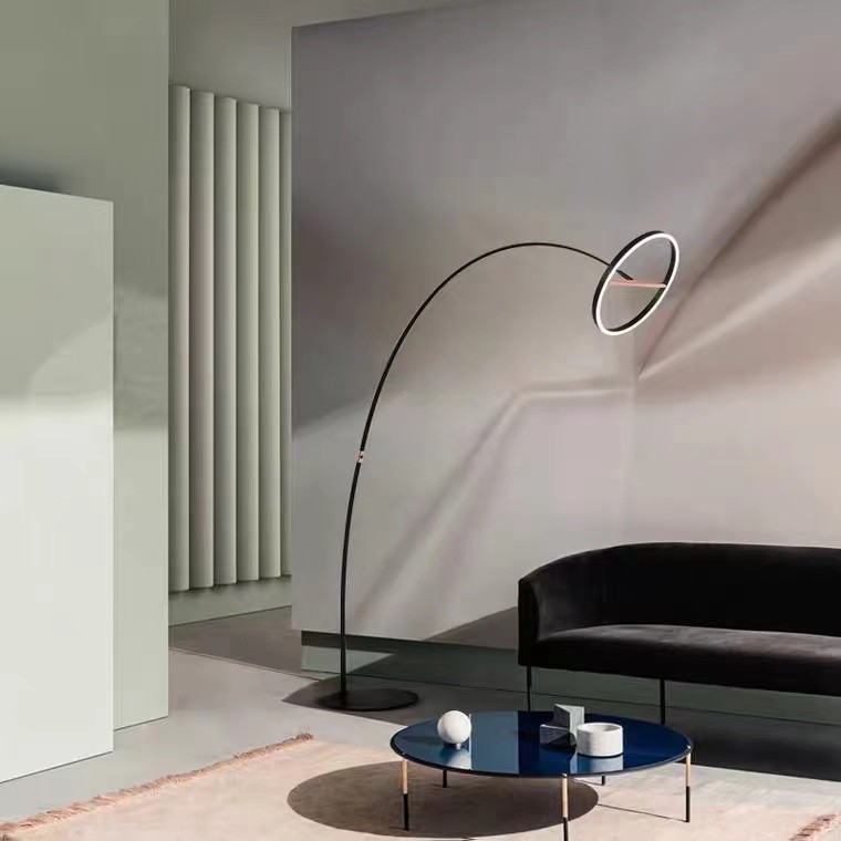 Elegant Home Decor Contemporary Gold Luxury Long Led Simple Floor Lamp For Bedroom