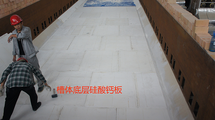 Heatproof Furnace Insulation Panels , Punching Fireproof Board For Lining Fireplace