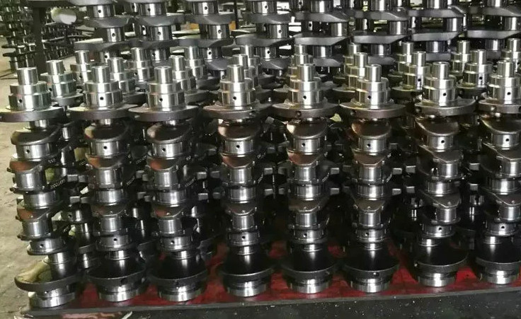 Forged Steel Crankshaft For Komatsu 4D95E 4D95S Casting Crankshaft 6202-33-1100