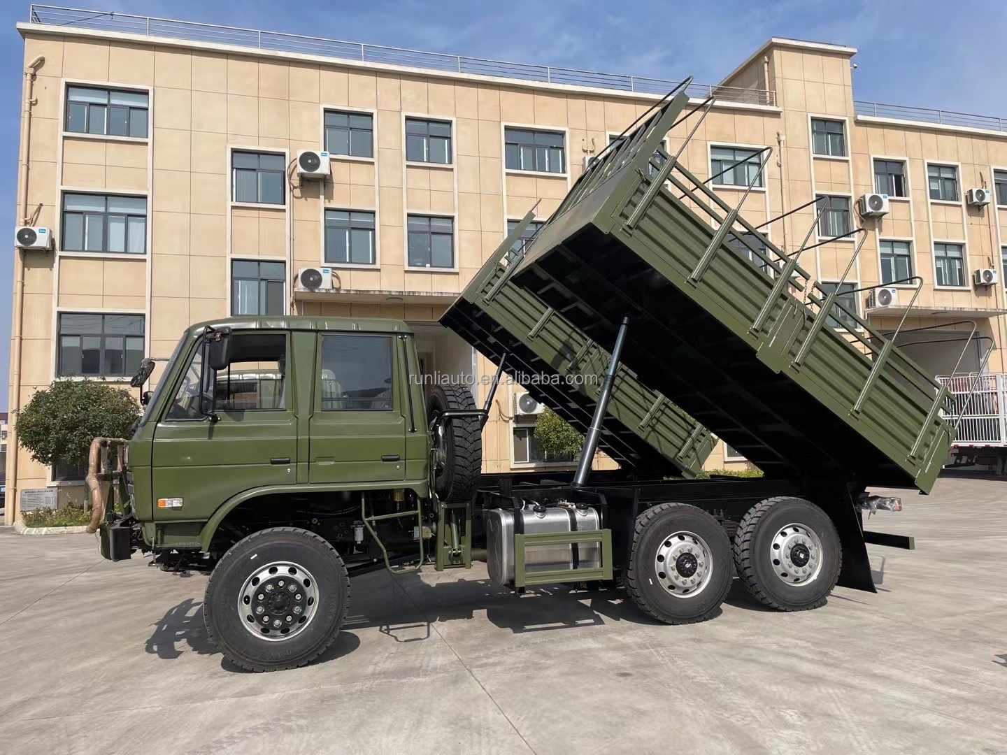 Promotion Dongfeng China 6x6 off Road Lorry Cargo Truck for Sale