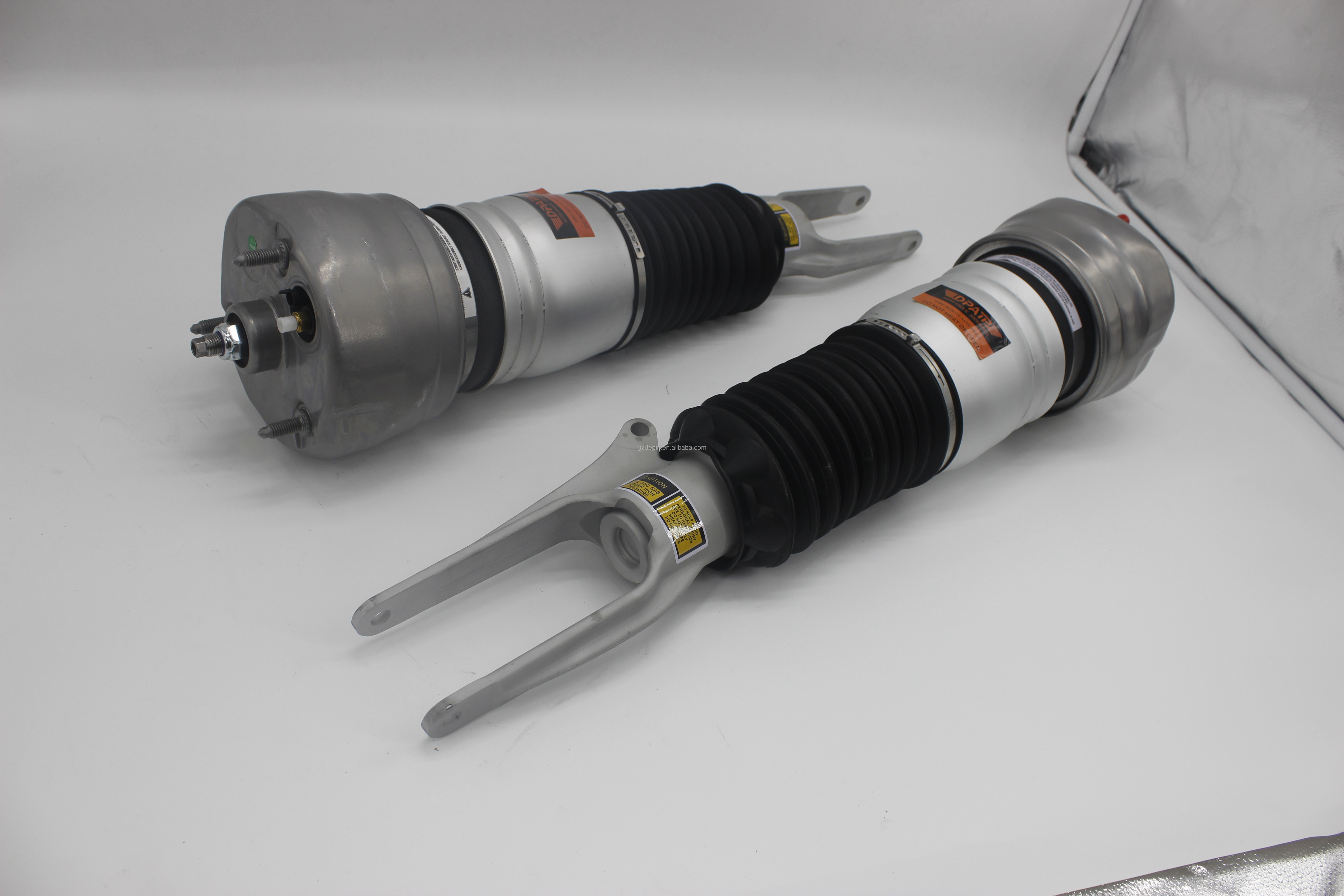19-218632 Air Suspension Shock Absorber For Porsche Palamela 970 Land Rover Fitment